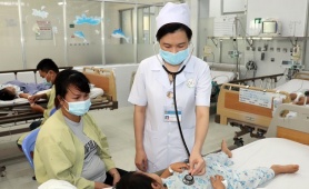 Bộ Y tế yêu cầu tăng cường phòng chống dịch chân tay miệng