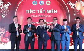 Tiệc tất niên chào Xuân 2025 với chủ đề 'Kỷ nguyên mới, kỷ nguyên vươn mình của dân tộc Việt Nam” 