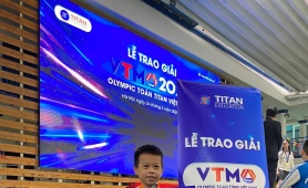 Nguyễn Quang Vinh - cậu học trò lớp 4 mang lá cờ Việt Nam vươn tầm quốc tế