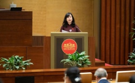 Quốc hội thông qua Nghị quyết đột phá về y tế: Tăng tỷ lệ BHYT lên 100% cho người cao tuổi