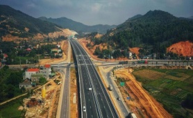 Quyết tâm về đích 3.188 km cao tốc, 1.700 km đường ven biển trước 19/12/2025