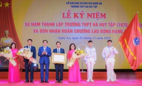 Nghệ An: Trường THPT Hà Huy Tập kỷ niệm 50 năm thành lập, đón nhận Huân chương Lao động hạng Nhất