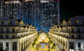 Hàng ngàn du khách hòa mình vào không khí Lễ hội Giáng sinh tại tâm điểm Thương mại - Dịch vụ - Giải trí Malibu Walk 