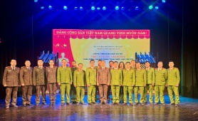 Công an phường Tây Hồ sinh hoạt chính trị qua vở kịch “Trái tim người dẫn đường” 