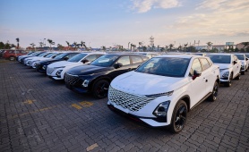 Ôtô nhập khẩu về Việt Nam lập kỷ lục, đạt 4,7 tỷ USD trong năm 2025