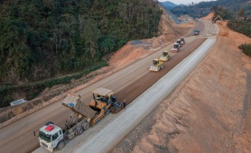 Bộ trưởng Bộ Xây dựng ghi nhận nỗ lực thi công hai dự án cao tốc trọng điểm tại Lạng Sơn và Cao Bằng