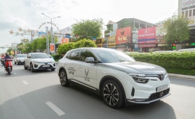 D-SUV công nghệ cao, chi phí cực hời: Lý do VF 8 trở thành “deal” hấp dẫn nhất dịp cuối năm