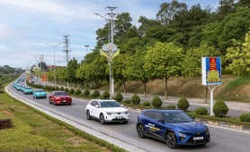 Doanh số VinFast bằng tổng 3 hãng lớn cộng lại, lập chuẩn mới cho thị trường ô tô Việt