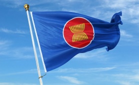 Thúc đẩy phát triển kinh tế - xã hội bền vững, củng cố nhận thức, giá trị và bản sắc ASEAN