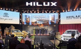 Toyota Hilux 2026 ra mắt tại Việt Nam, giá từ 632 triệu đồng