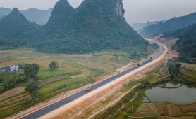 Các phương tiện được lưu thông tạm trên cao tốc Hữu Nghị - Chi Lăng và Đồng Đăng - Trà Lĩnh dịp Tết 
