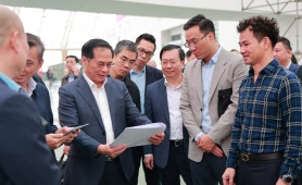 Phó Thủ tướng Bùi Thanh Sơn kiểm tra công tác chuẩn bị cho Hội chợ mùa Xuân 2026