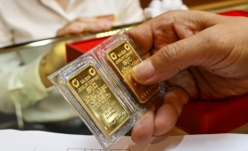 Giá vàng và ngoại tệ ngày 13/2: Vàng 'đảo chiều' đột ngột