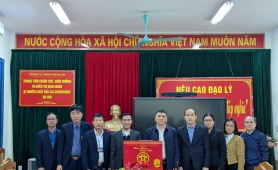 Hà Nội trao hơn 2,7 triệu suất quà Tết tới người có công, hoàn cảnh khó khăn