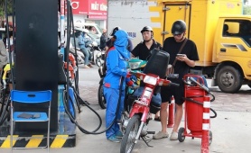 Giá xăng dầu ngày 3/4: Xăng tăng mạnh, dầu Diesel tăng hơn 5.000 đồng/lít