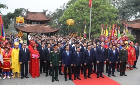 Phú Thọ: Lễ giỗ Đức Quốc Tổ Lạc Long Quân và Dâng hương tưởng niệm Tổ Mẫu Âu Cơ