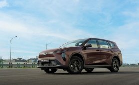 Gia đình đông người đi du lịch “nhàn tênh” với VinFast VF MPV 7