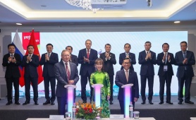 Thủ tướng Lê Minh Hưng chứng kiến công bố 3 đường bay mới tới Nga và ký kết loạt thỏa thuận chiến lược