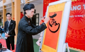 Nghệ nhân Quốc gia Phạm Văn Chiến: “Giữ gìn hồn chữ Việt cũng là giữ gìn hồn cốt dân tộc” 