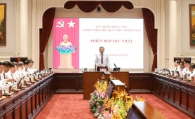 Kinh tế nhà nước giữ vai trò chủ đạo, nhưng không dựa vào độc quyền, xin - cho