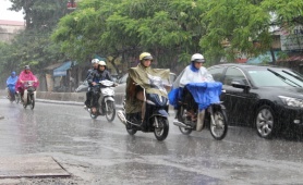 Dự báo thời tiết ngày 20/7: Bắc Bộ có mưa rải rác, Trung Bộ nắng nóng