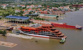Hạ thủy siêu du thuyền Amorasae: Công trình chào mừng Quảng Ninh trở thành Thành phố trực thuộc Trung ương