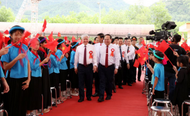 Gần 372.000 học sinh TP Quảng Ninh hân hoan chào mừng năm học mới