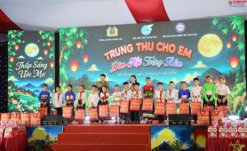 Ấm áp “Trung thu cho em – Đêm hội trăng rằm” tại xã Yên Khương