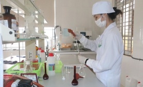 Bộ Y tế đề xuất siết chặt quy định ghi nhãn hóa chất, chế phẩm diệt côn trùng, diệt khuẩn