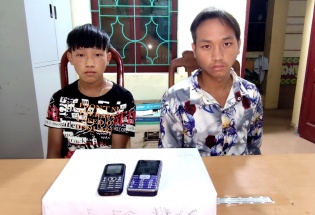 Điện Biên: Bắt 2 đối tượng, thu giữ 6 bánh heroin