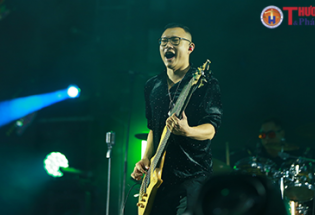Ban nhạc Bức Tường “chia tay” bassist Nguyễn Minh Đức