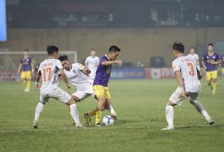 CLB Hà Nội trở lại top 3 LPBank V-League 2024/25