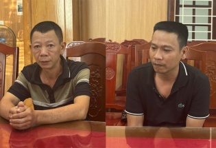 Khởi tố 2 đối tượng khai thác khoáng sản trái phép