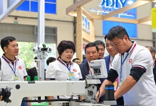 Hơn 250 gian hàng quy tụ công nghệ 'xanh' và giải pháp bền vững cho dệt may Việt Nam