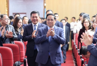 Thủ tướng chỉ đạo ngành công thương phải phát huy '6 tiên phong'