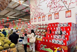 Hàng hóa dồi dào, giá thực phẩm thiết yếu giảm mạnh dịp tết Bính Ngọ 2026