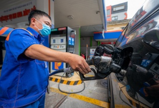 Dự báo giá xăng tăng nhẹ trong kỳ điều hành ngày mai 15/1