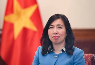 Thứ trưởng Lê Thị Thu Hằng: Đến nơi đâu có tiếng gọi của đồng bào!