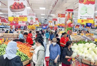 Nguồn cung dồi dào, người dân duy trì chi tiêu tiết kiệm trong dịp Tết Bính Ngọ 2026