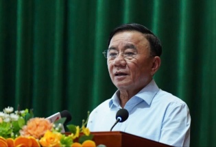 Thường trực Ban Bí thư Trần Cẩm Tú dự Hội nghị tiếp xúc giữa cử tri tại Đà Nẵng