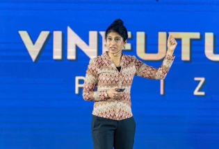 TS. Jayshree Seth: Phụ nữ làm lãnh đạo trong khoa học không là “ngoại lệ”