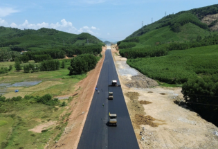 Hàng loạt dự án giao thông có nguy cơ chậm tiến độ