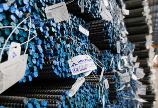 Thép cốt bê tông của Việt Nam xuất sang Mỹ bị áp thuế lên 130 %