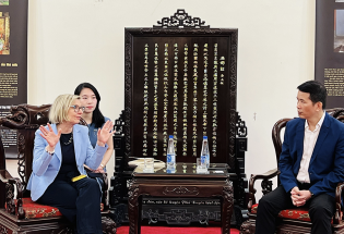 Hà Nội tăng cường hợp tác với Hội chợ sách quốc tế Frankfurt