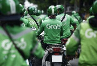 Quyền riêng tư và quyền tự vệ: Lằn ranh nào cho tài xế công nghệ?