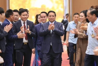 Chuyển đổi mạnh mô hình tăng trưởng, hình thành doanh nghiệp tầm cỡ toàn cầu