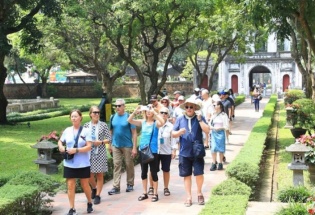 Du lịch Hà Nội đón gần 9 triệu lượt khách, bứt phá nhờ du lịch số