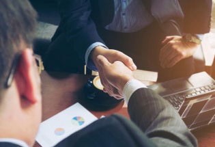 Dự án đầu tư ra nước ngoài từ 1.600 tỷ đồng phải được Thủ tướng chấp thuận