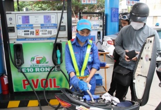 Đề xuất giảm trừ thuế TNCN và duy trì thuế xăng dầu 0% đến tháng 6/2026