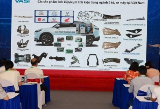 Doanh nghiệp công nghiệp hỗ trợ cần chuyển mình toàn diện